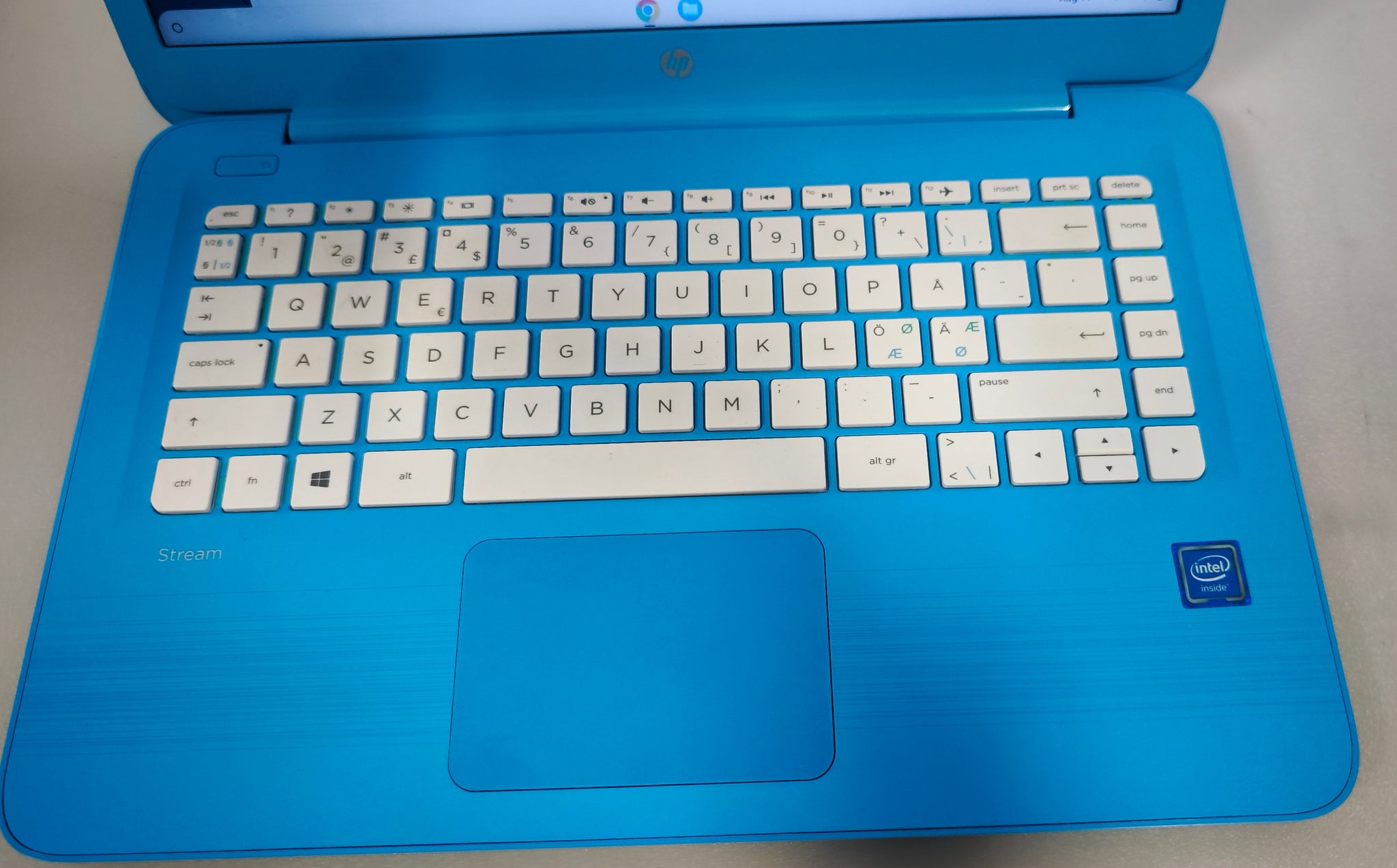 HP Stream (Blue) Celeron N3060 4GB RAM 32GB ChromeOS