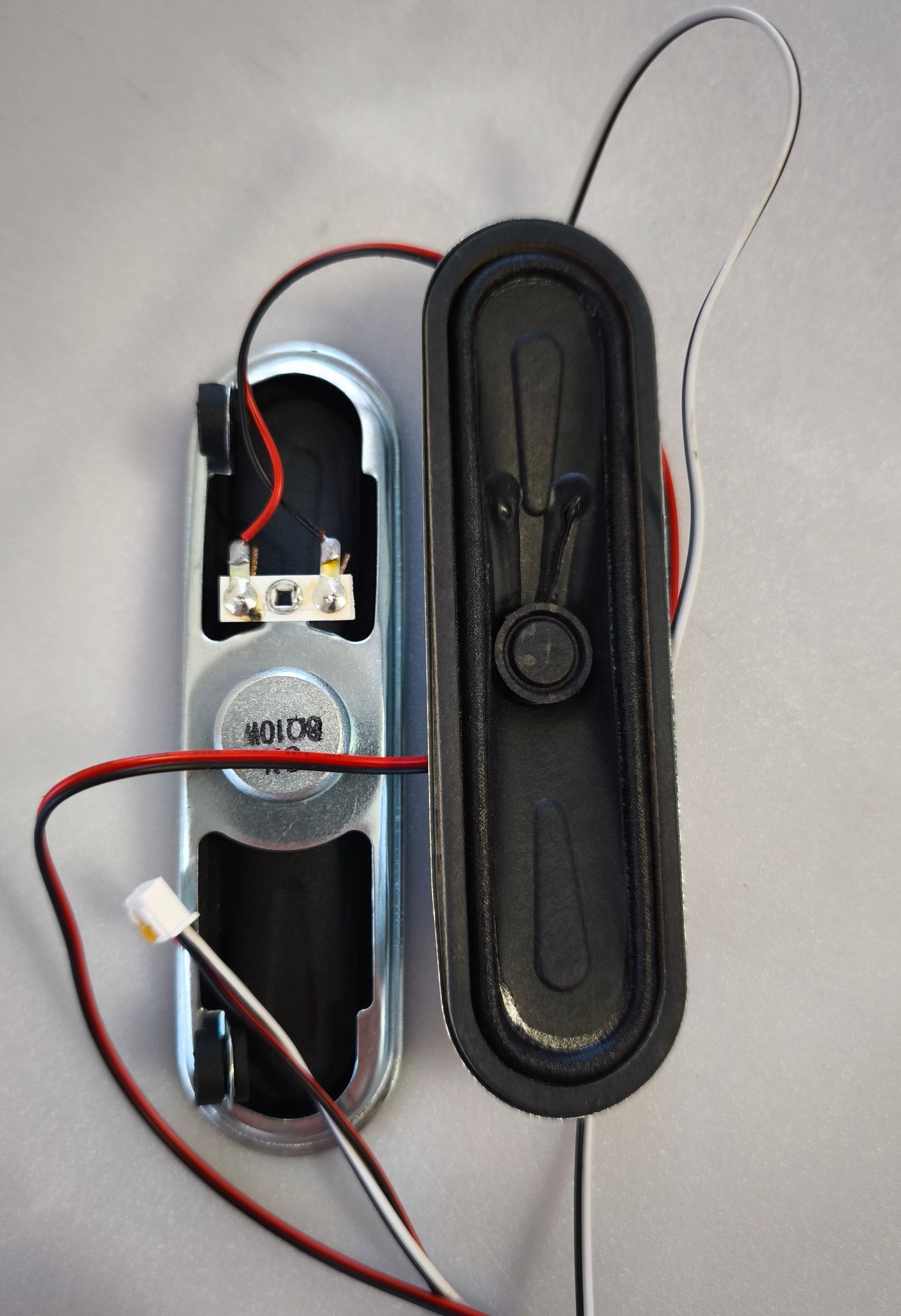 Speakers for Trevi LTV 3206 SA2