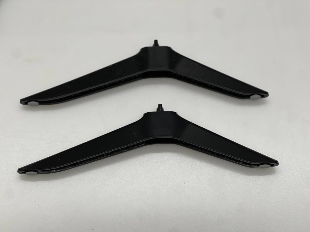 Stand Legs for LG 50UR73003LA TV