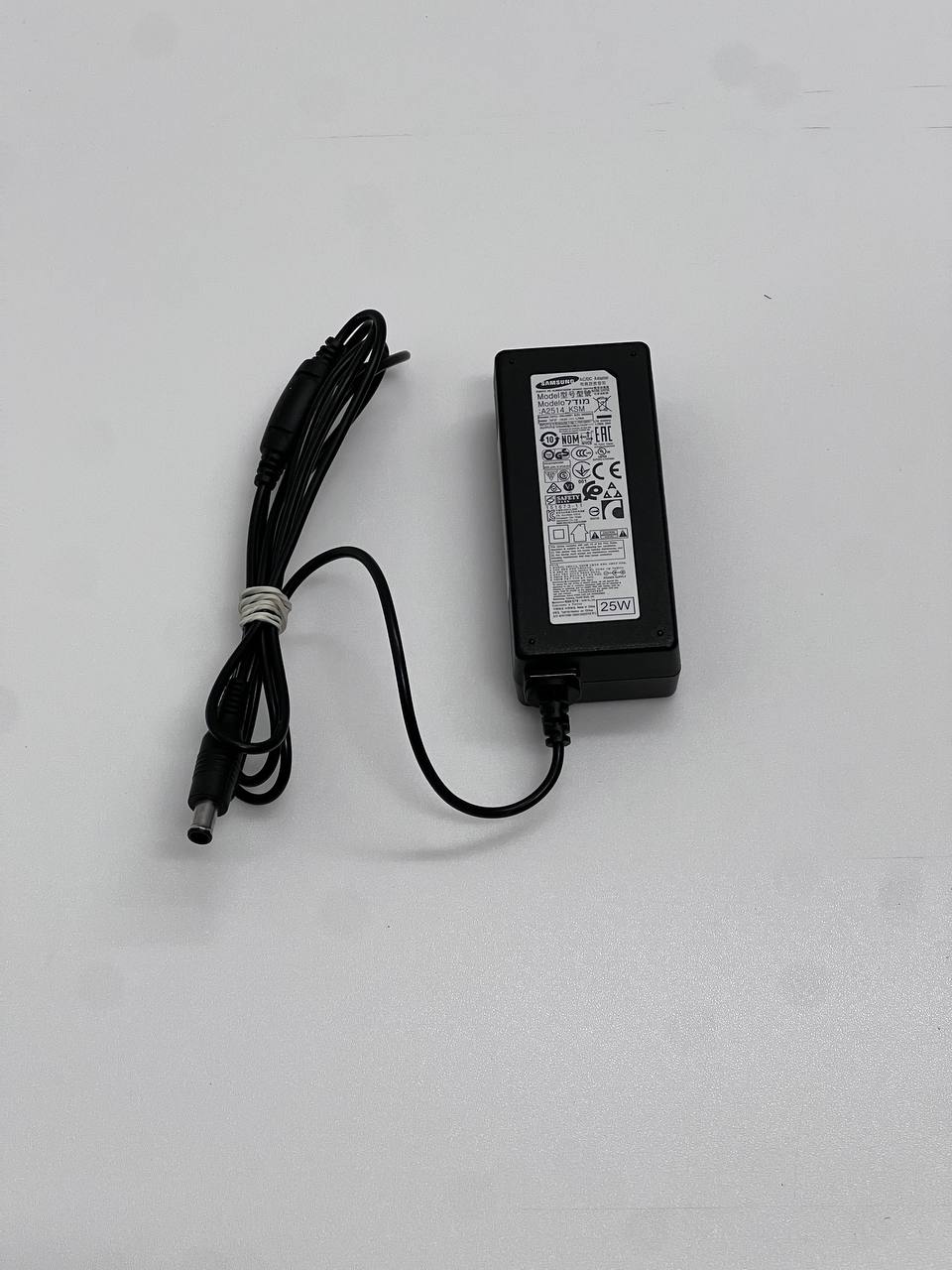 Samsung A2514_KSM Adapter - AC 14V 1.786A 25W