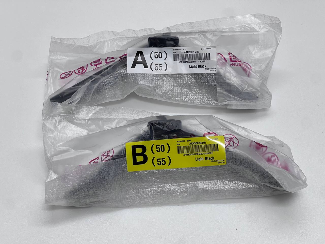 Stand legs for LG 55UQ79003LA TV