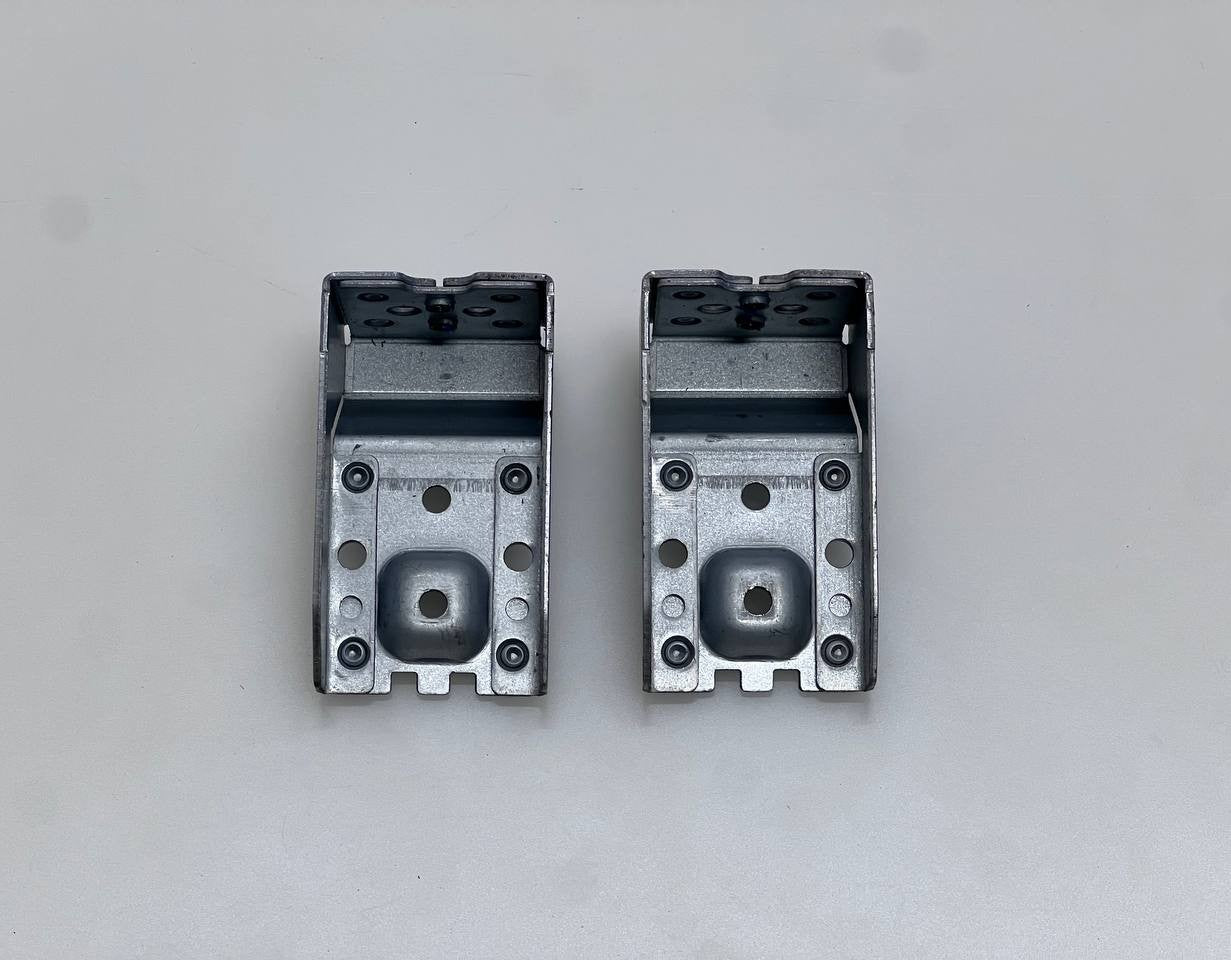 Mounting brackets for Samsung UE50AU7092UXXH TV