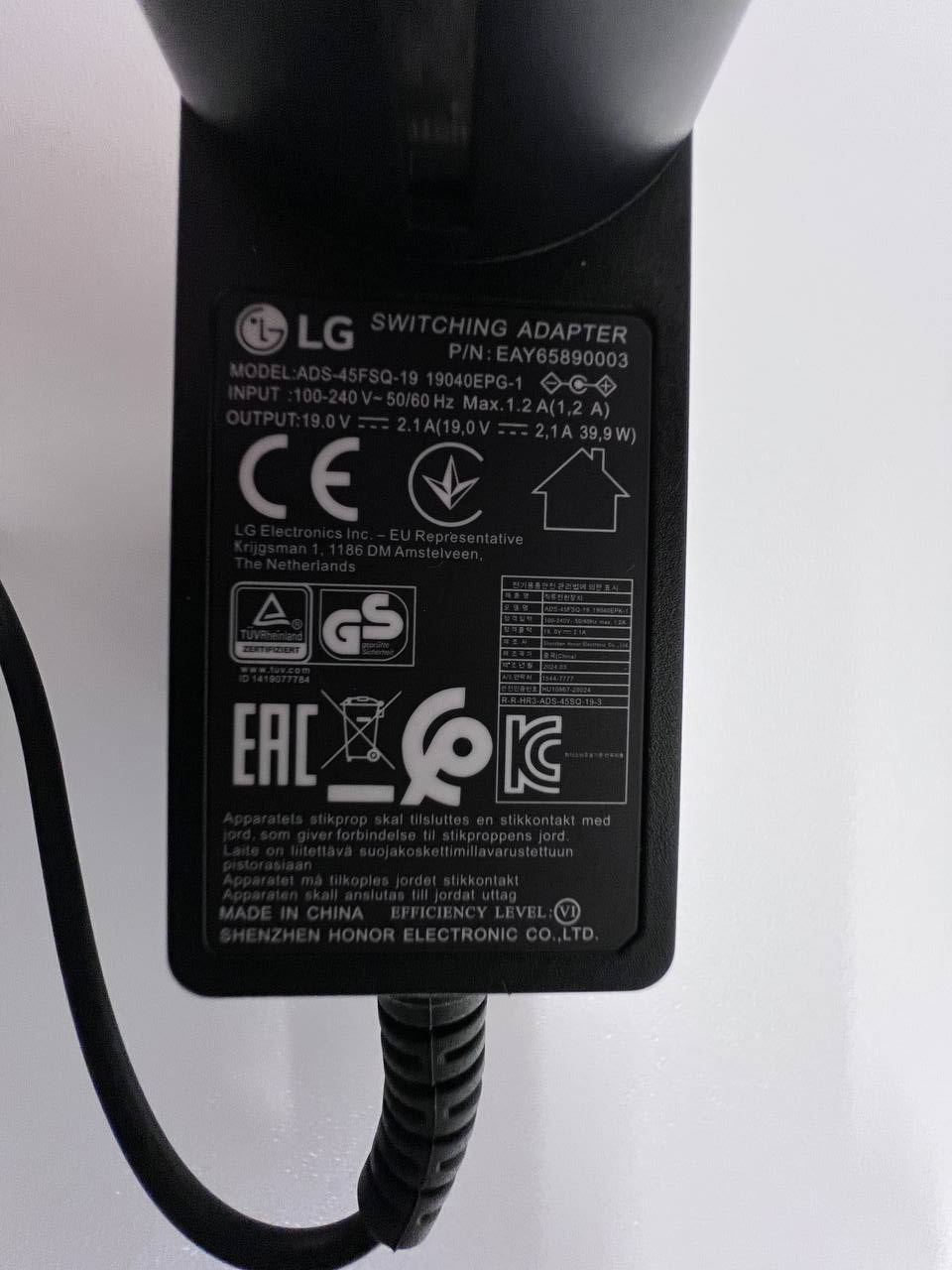 Power Adapter 19V 2.1A 39.9W – ADS-45FSQ-19 / EAY65890003 for LG 27TQ615S-PZ