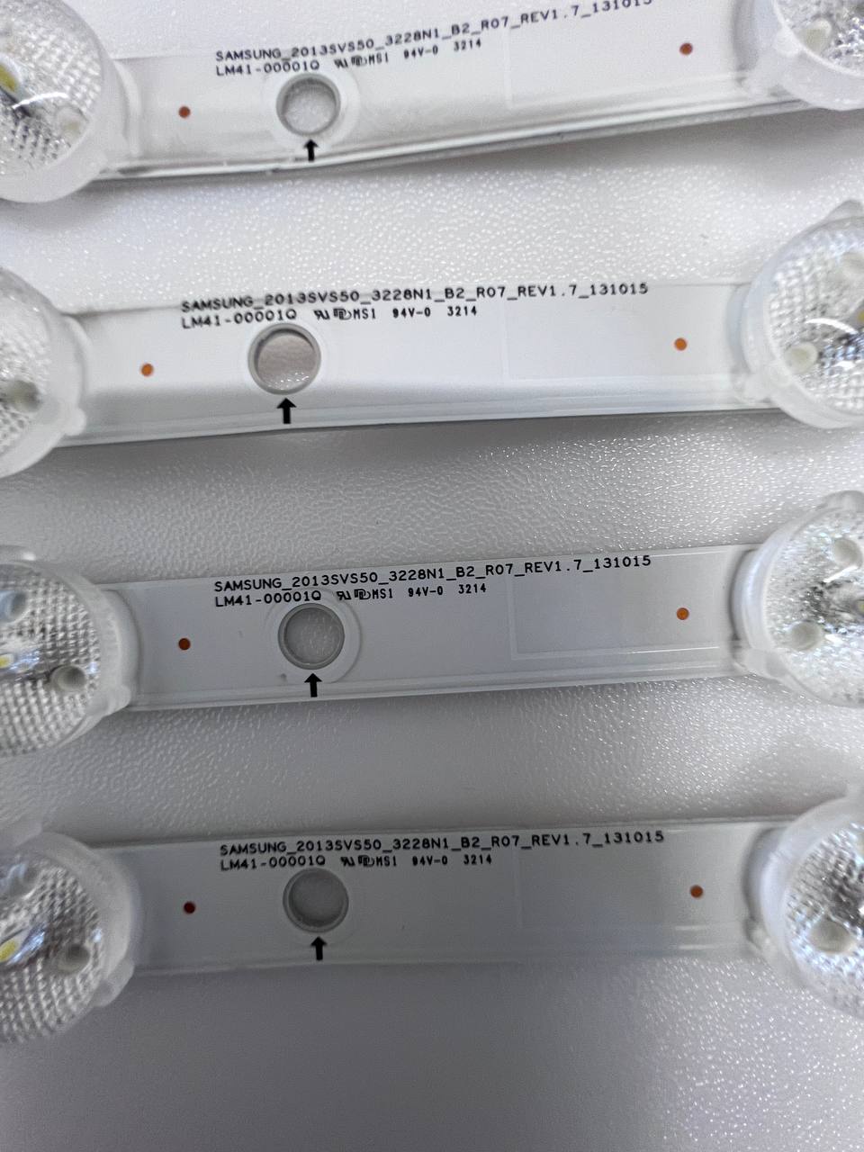 LED Backlight Strips - LM41-00001Z for Samsung UE50H5303AW Smart TV