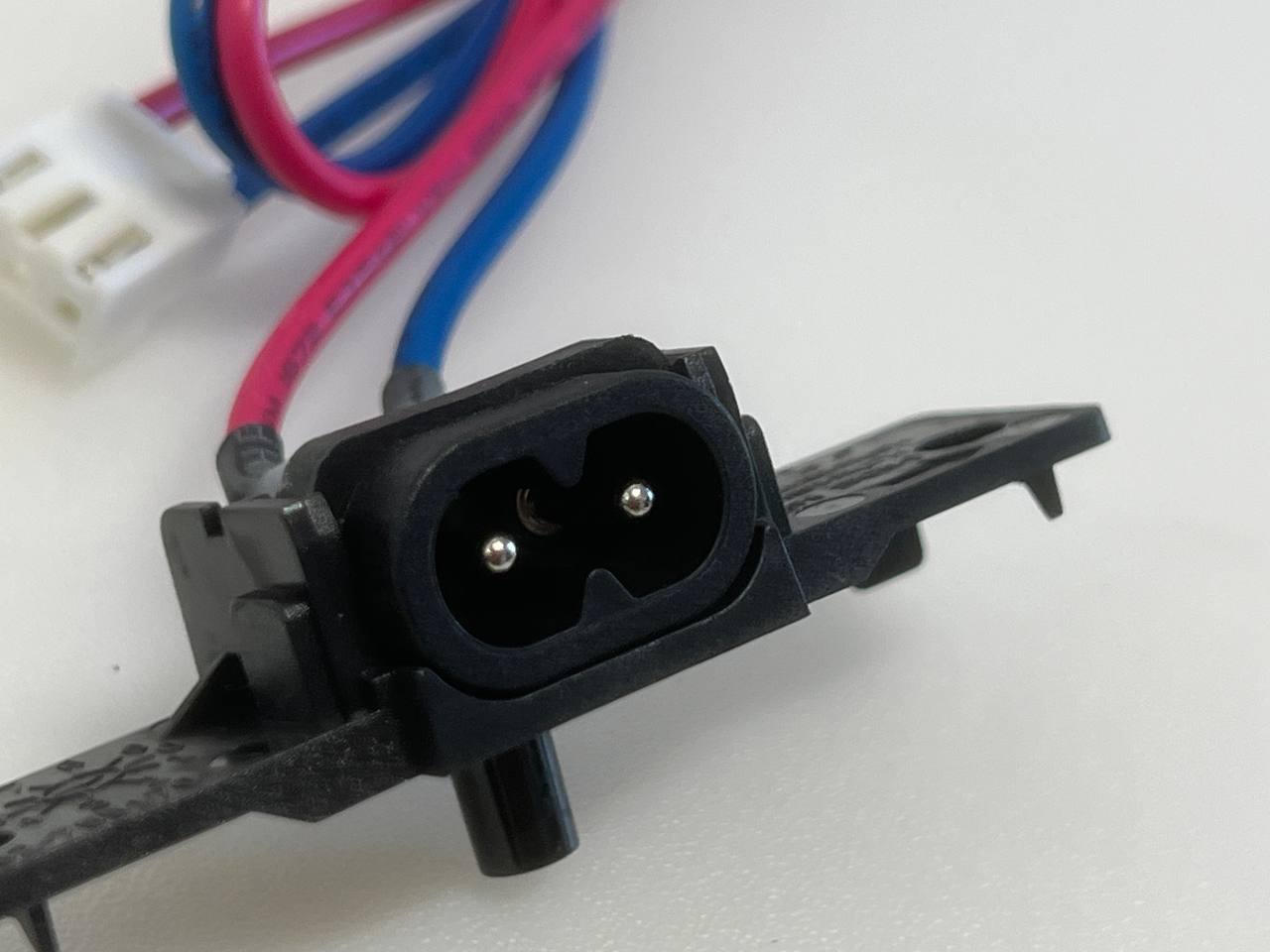 TCL Smart TV 40S6200X1 - Power Socket