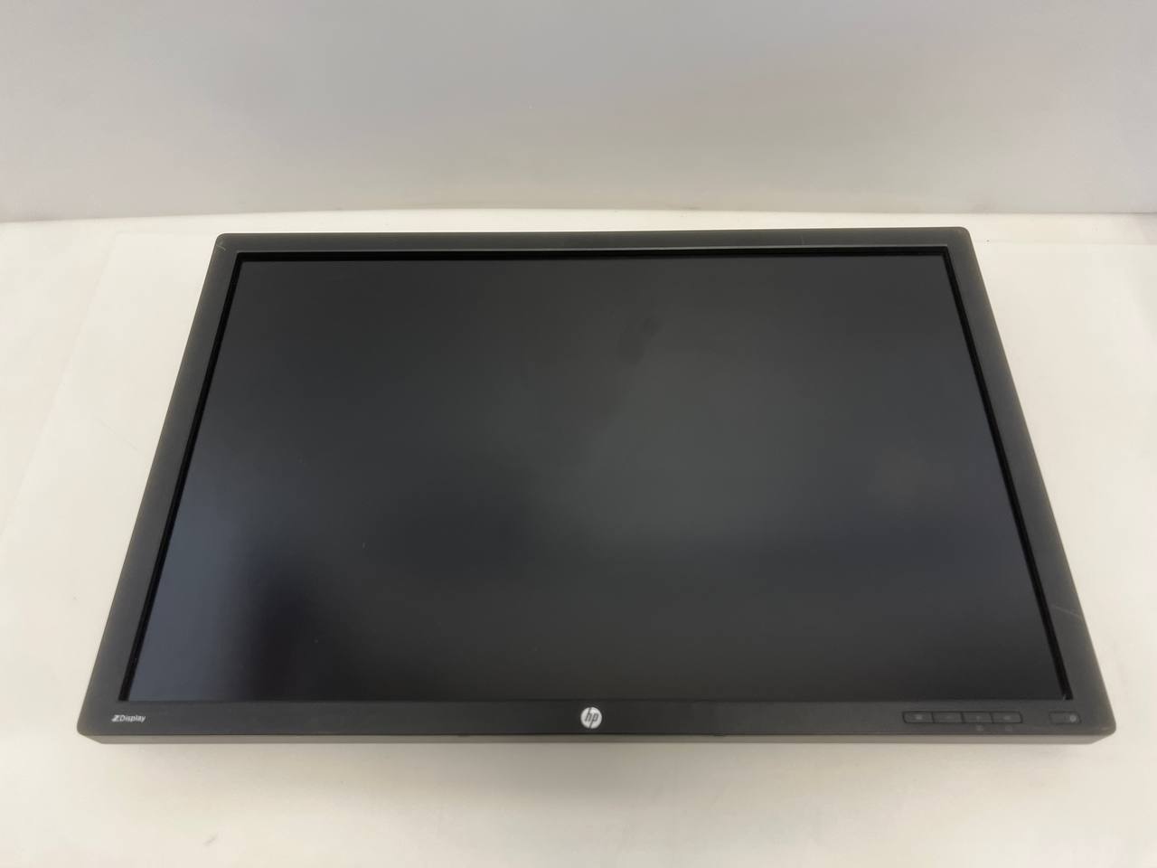 HP Z30i 30″ IPS Professional Monitor – WQXGA 2560×1600, Wide Viewing