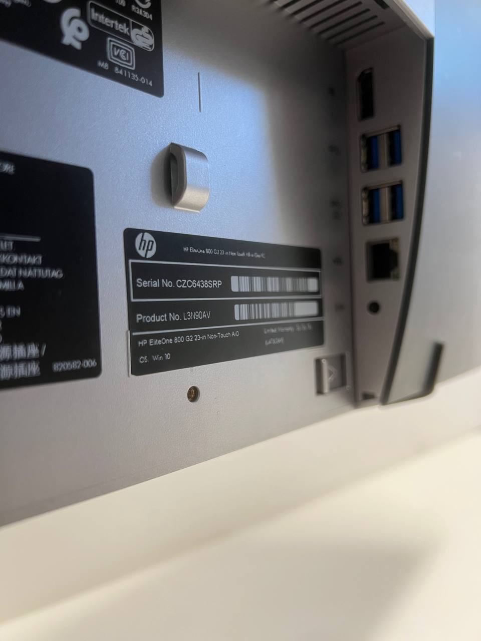 HP EliteOne 800 G2 – All-in-One Desktop, 23.8″ Full HD, Pro-Grade Display