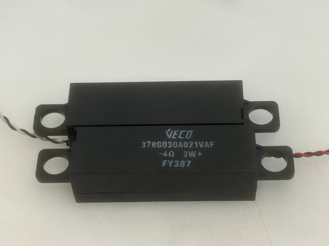 AOC LCD Monitor Model 270LM00009 Internal Speakers 3W – 378G030A021VAF