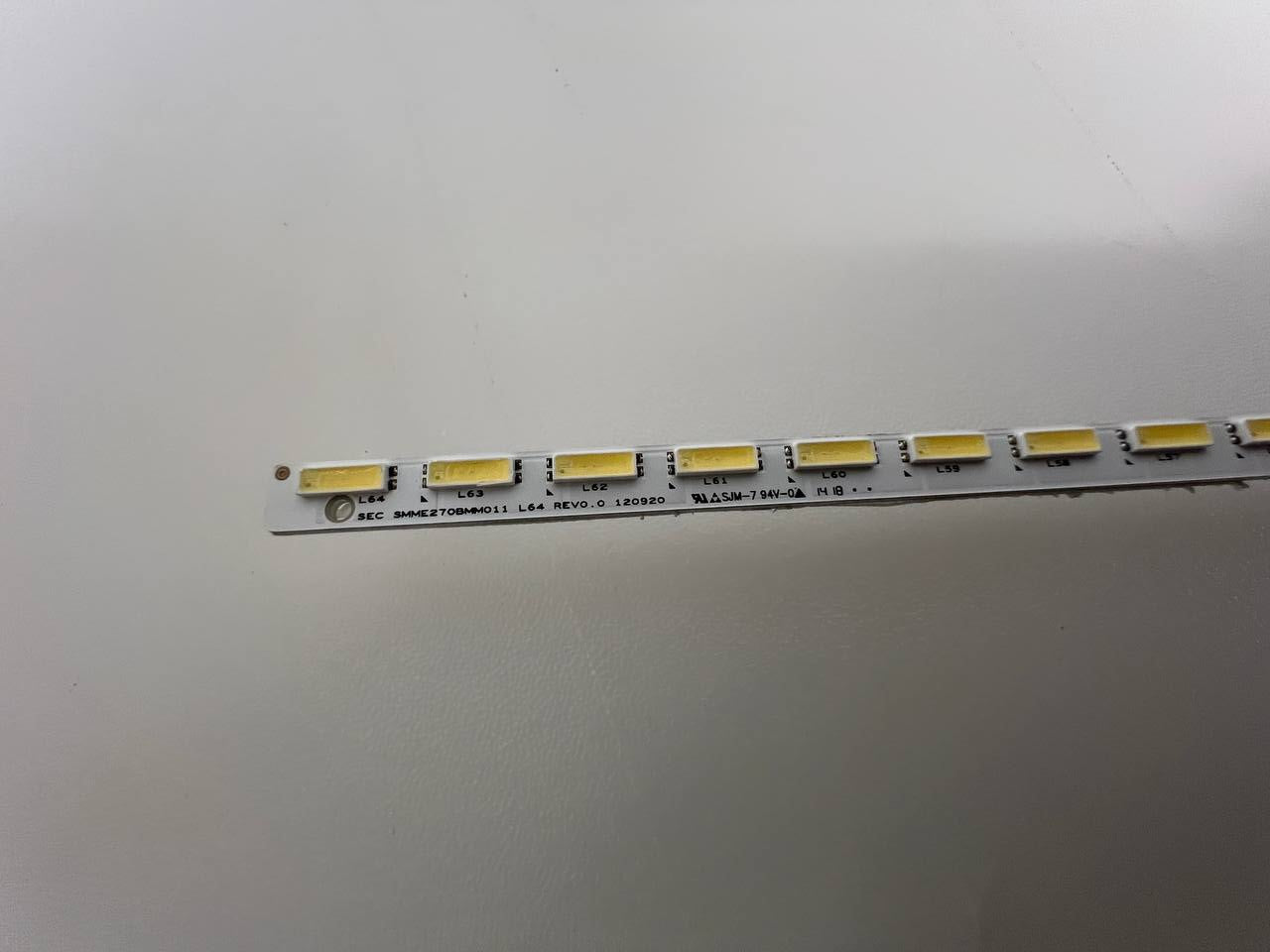 AOC LCD Monitor LED Backlight Strip – Model 270LM00009 - SMME270BMM011