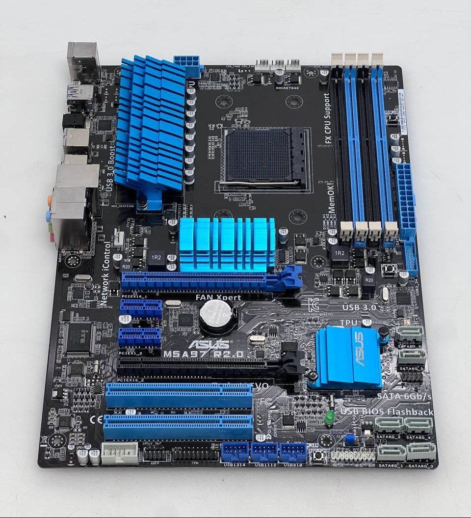 ASUS M5A97 R2.0 Motherboard (AM3 Socket)