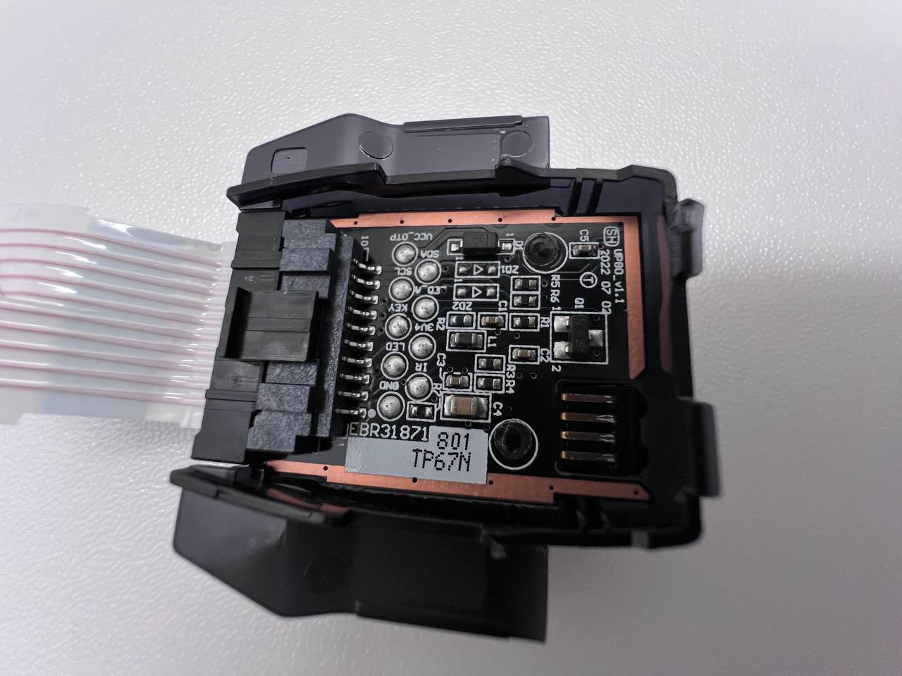 LG 43UR81003LJ TV IR Sensor & Control Board EBR31871 with Cable