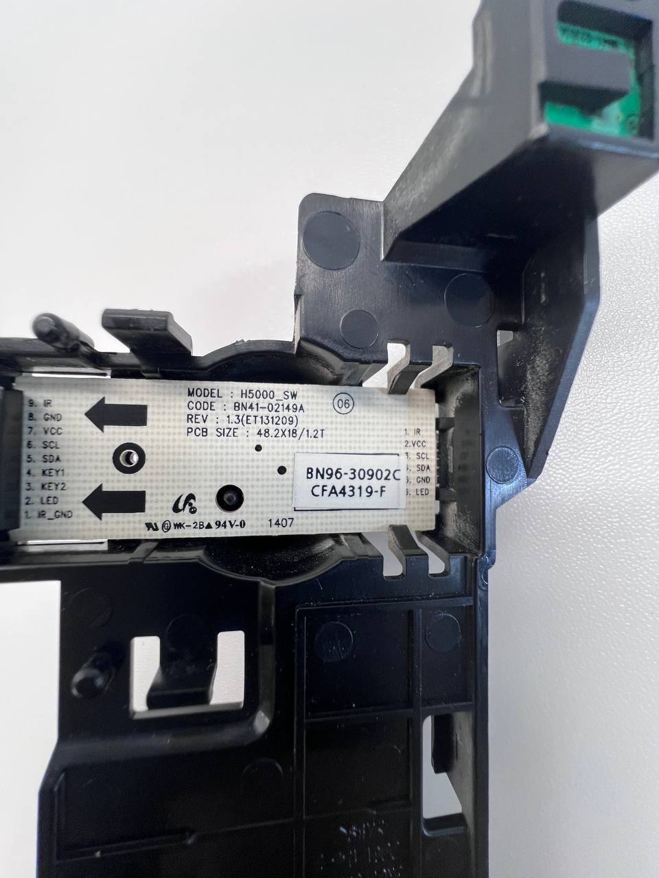 Samsung UE48H6200AW TV Control Board with IR Sensor BN41-02149A / BN41-02151A