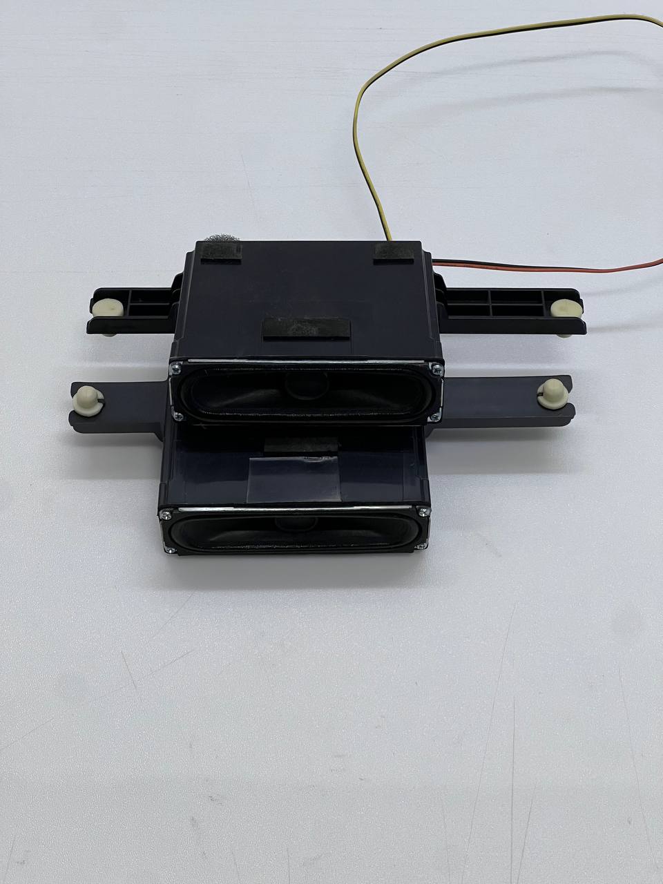 Samsung UE58J5200AW TV Speakers 10W BN96-32113E