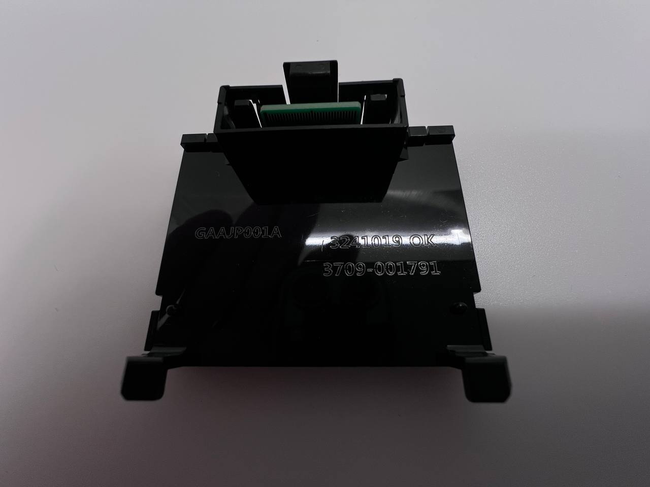 Samsung QE75Q60DAU TV Common Interface (5V) 3709-001791