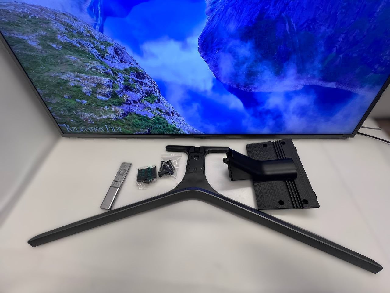 Samsung 50″ UE50RU7472U Smart TV – 4K Ultra HD, Tizen OS, Dynamic Crystal Colour - HDR10+