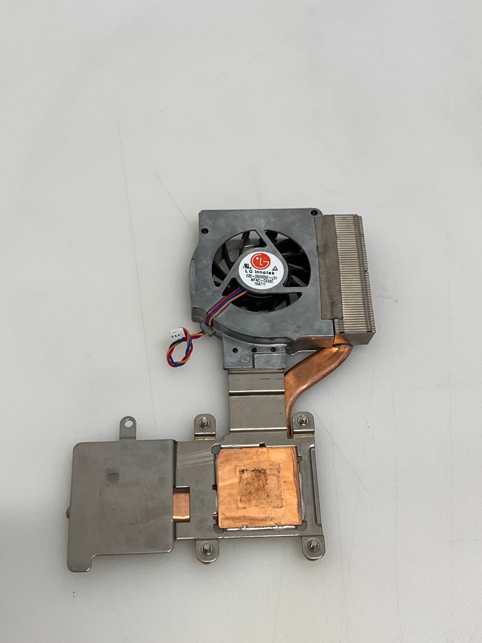 MSI MS-6837D CPU Cooling Fan & Heatsink | LG Innotek 16A711