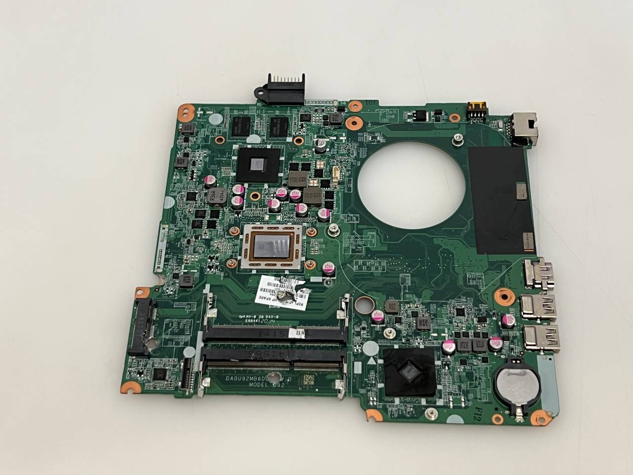 HP 15T-N200 Motherboard 737181-001 / DA0U83MB6E0