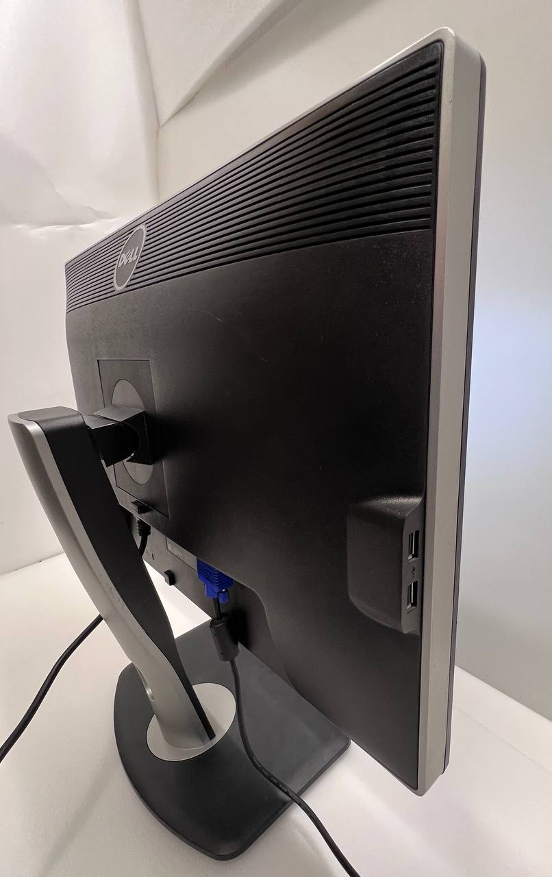 Dell U2412Mc 24″ UltraSharp LCD Monitor – WUXGA, IPS Display