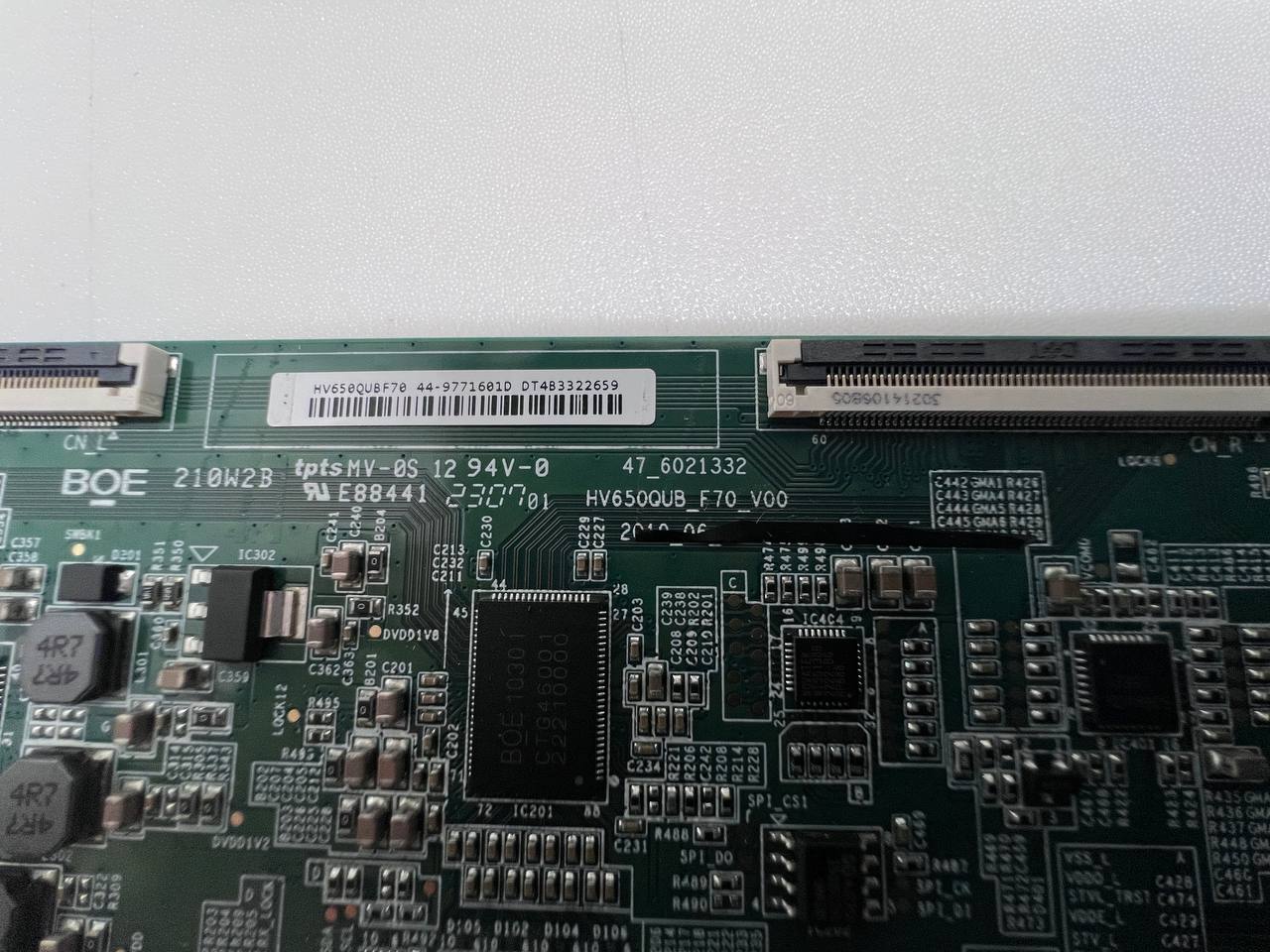 T-Con board 47_6021332 for Hisense 75R6E4 TV