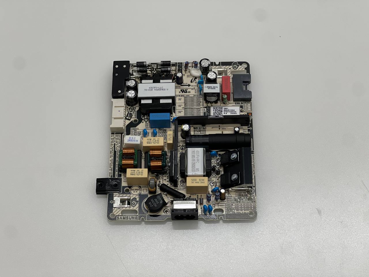 Power Supply BN44-01336A for Samsung TU50U8095FU TV