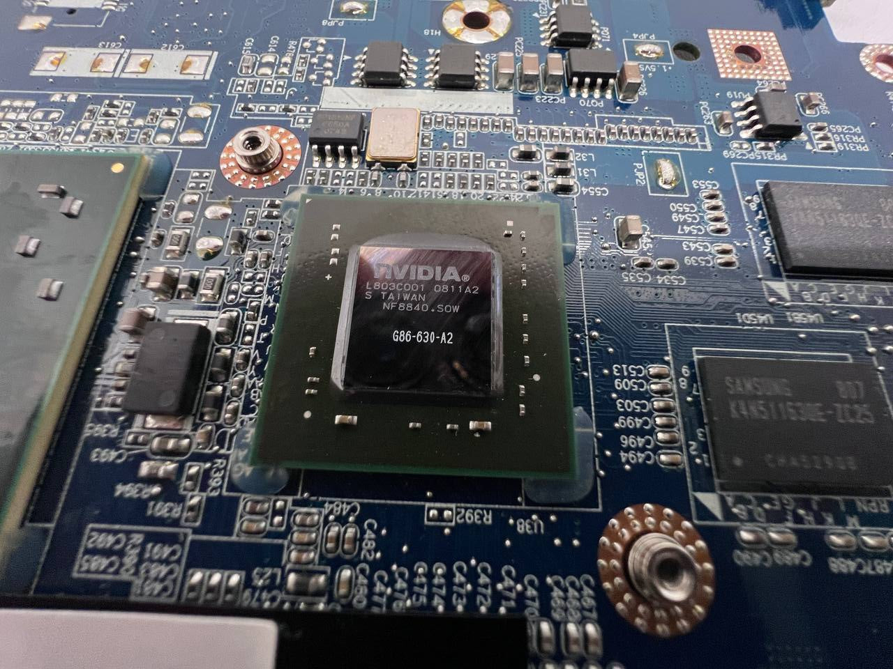 Dell Vostro 1510 Laptop - Mainboard JAL30 LA-4121P with Intel Core 2 Duo CPU