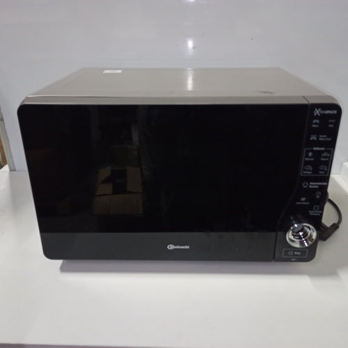 Ecost customer return Bauknecht MW 421 SL 2in1 Microwave / ExtraSpace Technology without Turntable