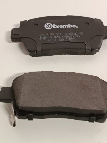 Ecost customer return Brembo P83051 Front Disc Brake Pad  Set of 4