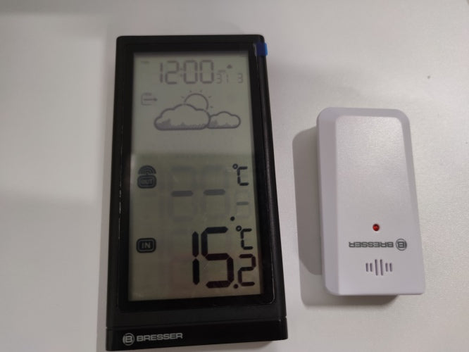 Ecost customer return Bresser weather station radio with outdoor sensor Meteo Temp and date display
