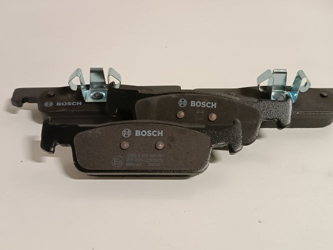 Ecost customer return Bosch BP1506 Brake Pads  Front Axle  ECER90 Certification  Four Brake Pads per