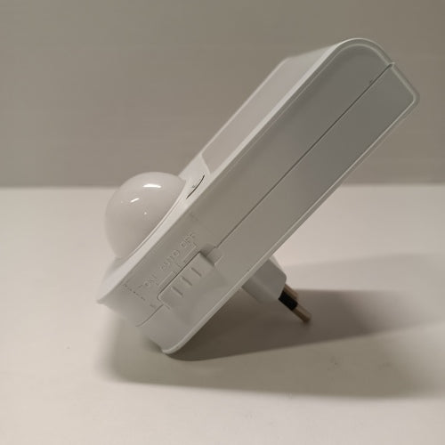 Ecost customer return RITOS Stick LED Light with Motion Sensor 2220001030, White