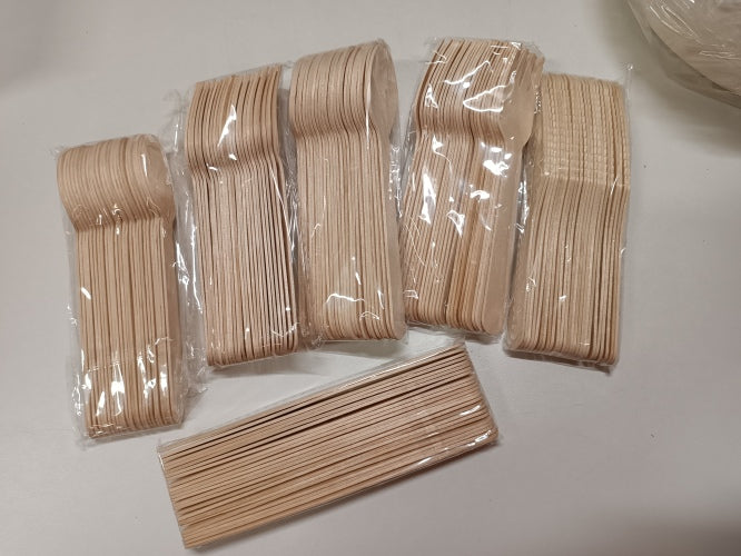 Ecost Customer Return, Disposable tableware of 250 for 50 people. Ecological sugar cane tableware. C