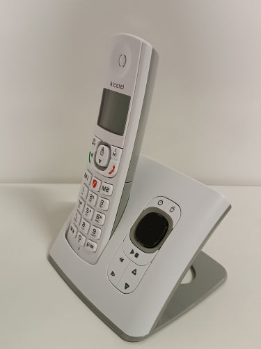 Ecost Customer Return, Alcatel F530 Voice - Cordless answering machine with advanced call blocking,