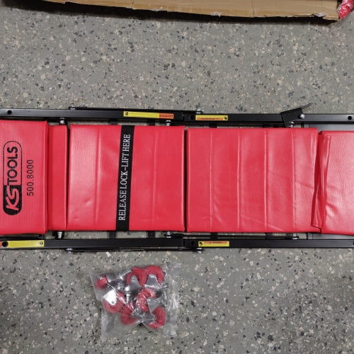 Ecost customer return KS Tools 500.8 2 In 1 Workshop Creeper and Folding Chair