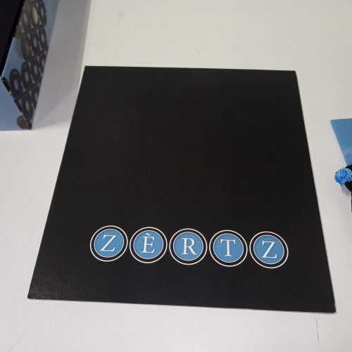 Ecost Customer Return Huch & Friends 879547 – Zertz Family Strategy Games