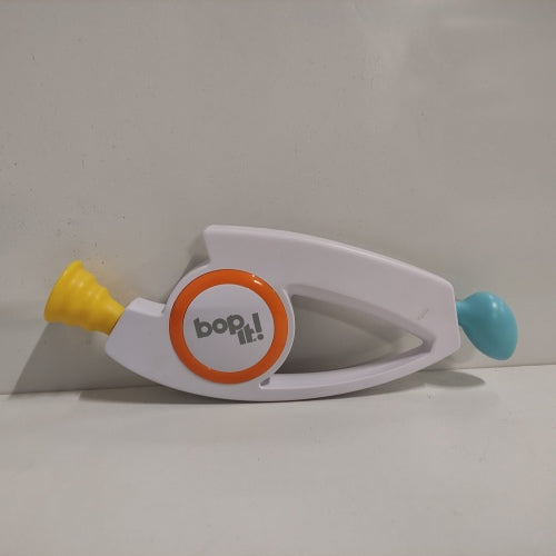 Ecost Customer Return Hasbro Games E6393100 Bop It Electronic Game, for Children Aged 8 Years and Ab
