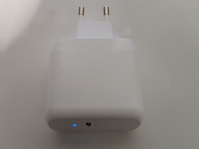 Ecost Customer Return Amazon Basics USB C 1 Port 65W GaN Wall Charger for Laptops, Tablets and Ph