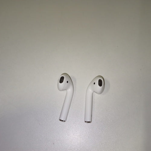 Ecost Customer Return Apple AirPods with wired charging case (2 generation)