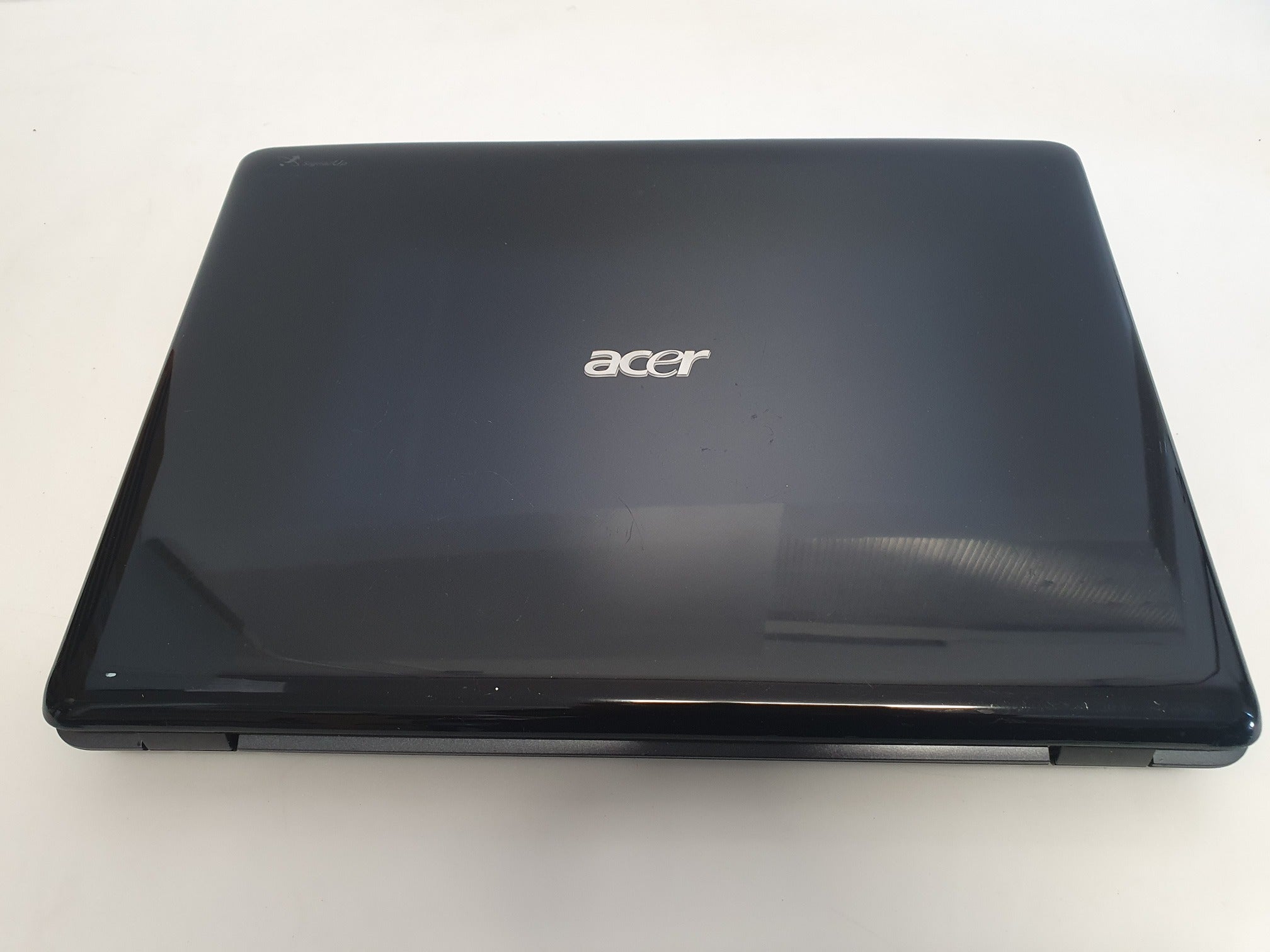 Acer Aspire 7730ZG notebook /17 inches/ Pentium T3400/3 GB/320 GB HDD