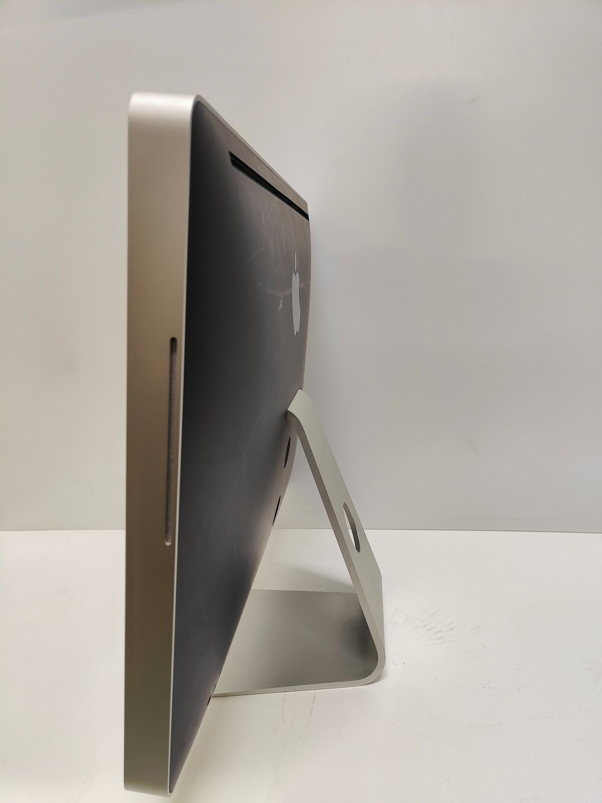Apple iMac A1225 Early 2009 24-inch