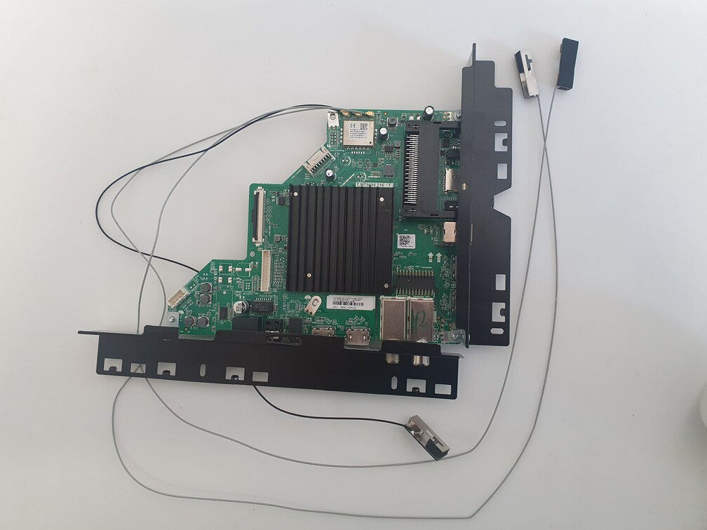 AWM 20624 80C 60V VW-1 TOTOKU-Z E46560 P/N QCNW-N272WJQZ 1416