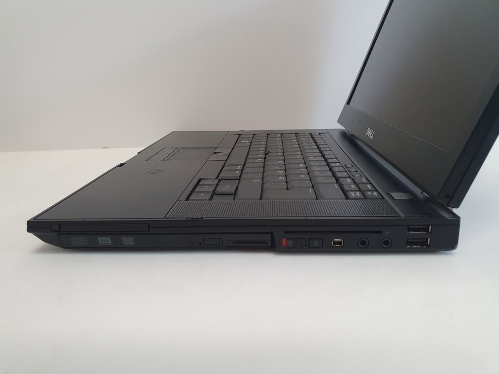 Dell E6500 notebook/15 inches/ Intel Core 2 Duo T7300/ 4GB/320 GB