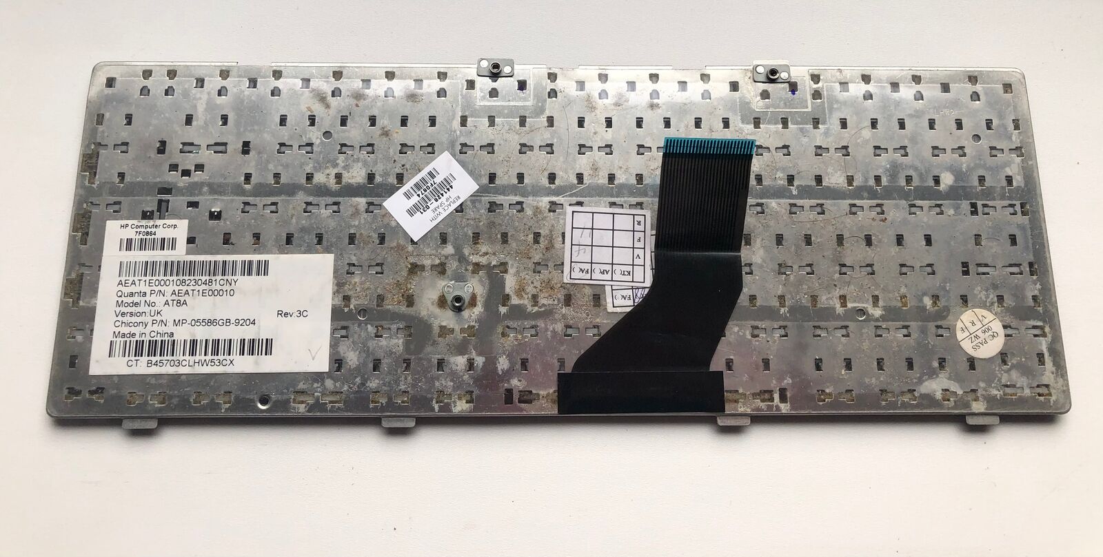 HP DV6000 laptop keyboard - 441428-031 - for parts