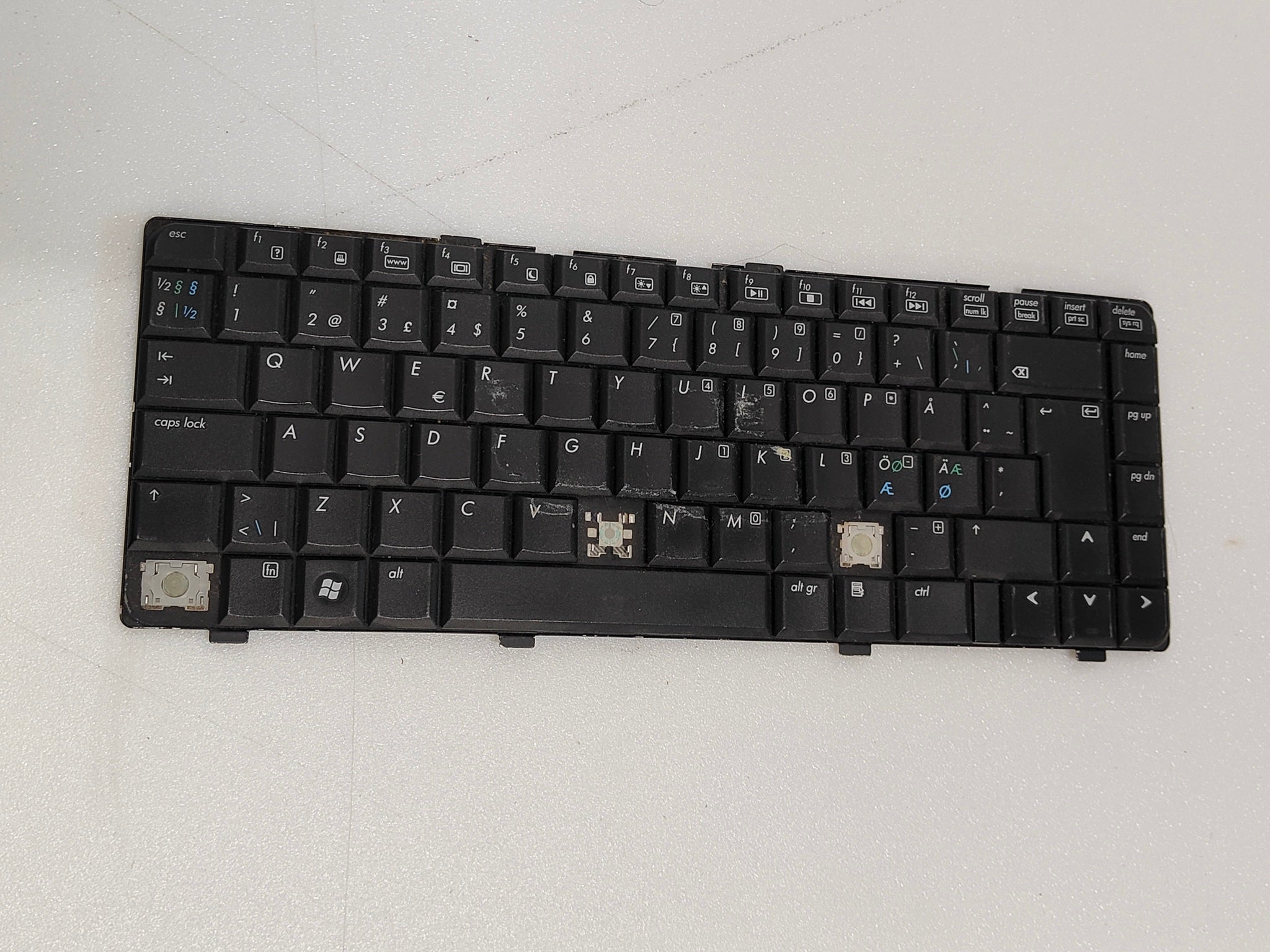 HP DV6000 laptop keyboard 441427-DH1 - for parts