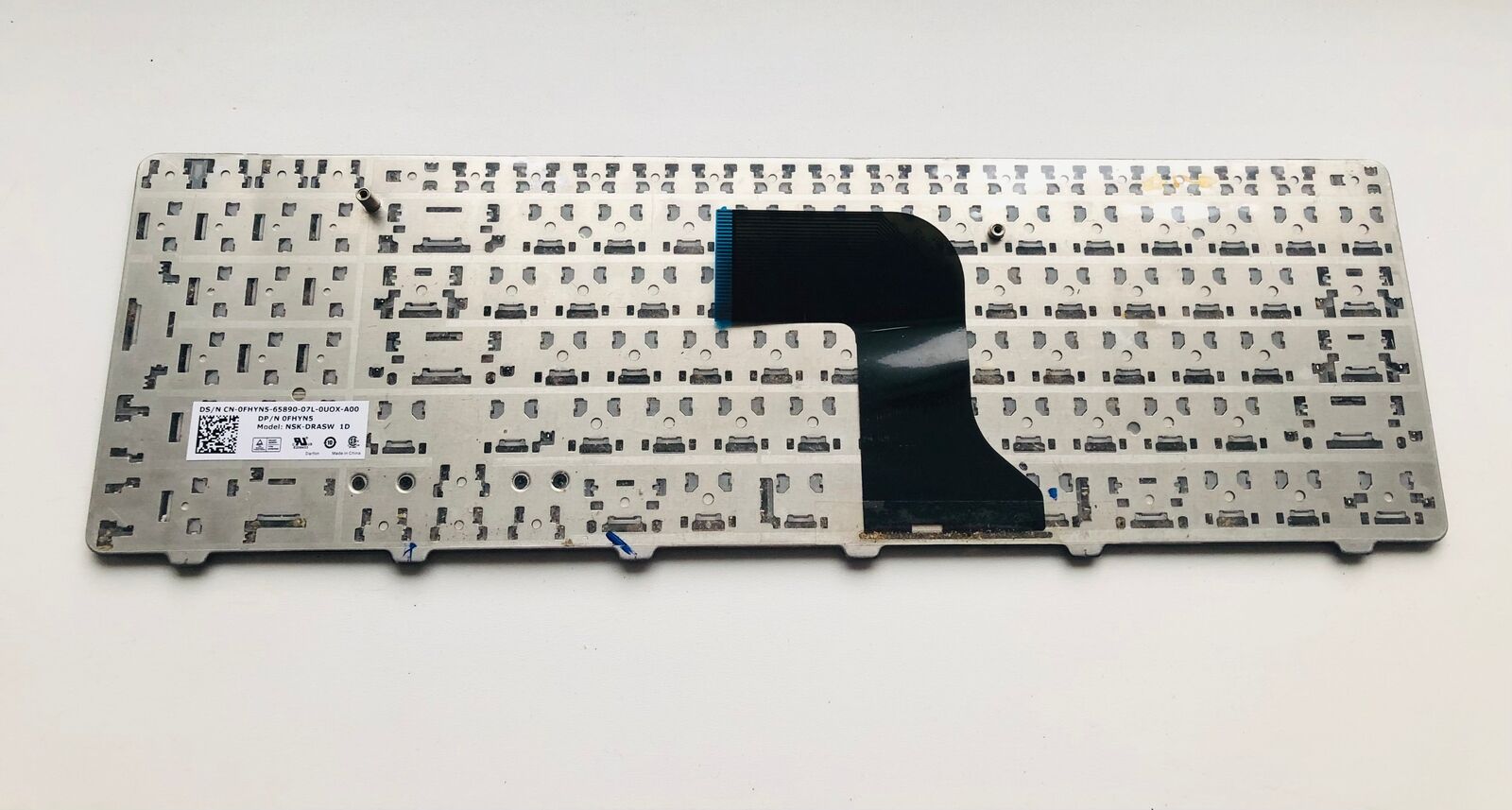 Dell Inspiron 15 3525 laptop keyboard 0FHYN5 - for parts