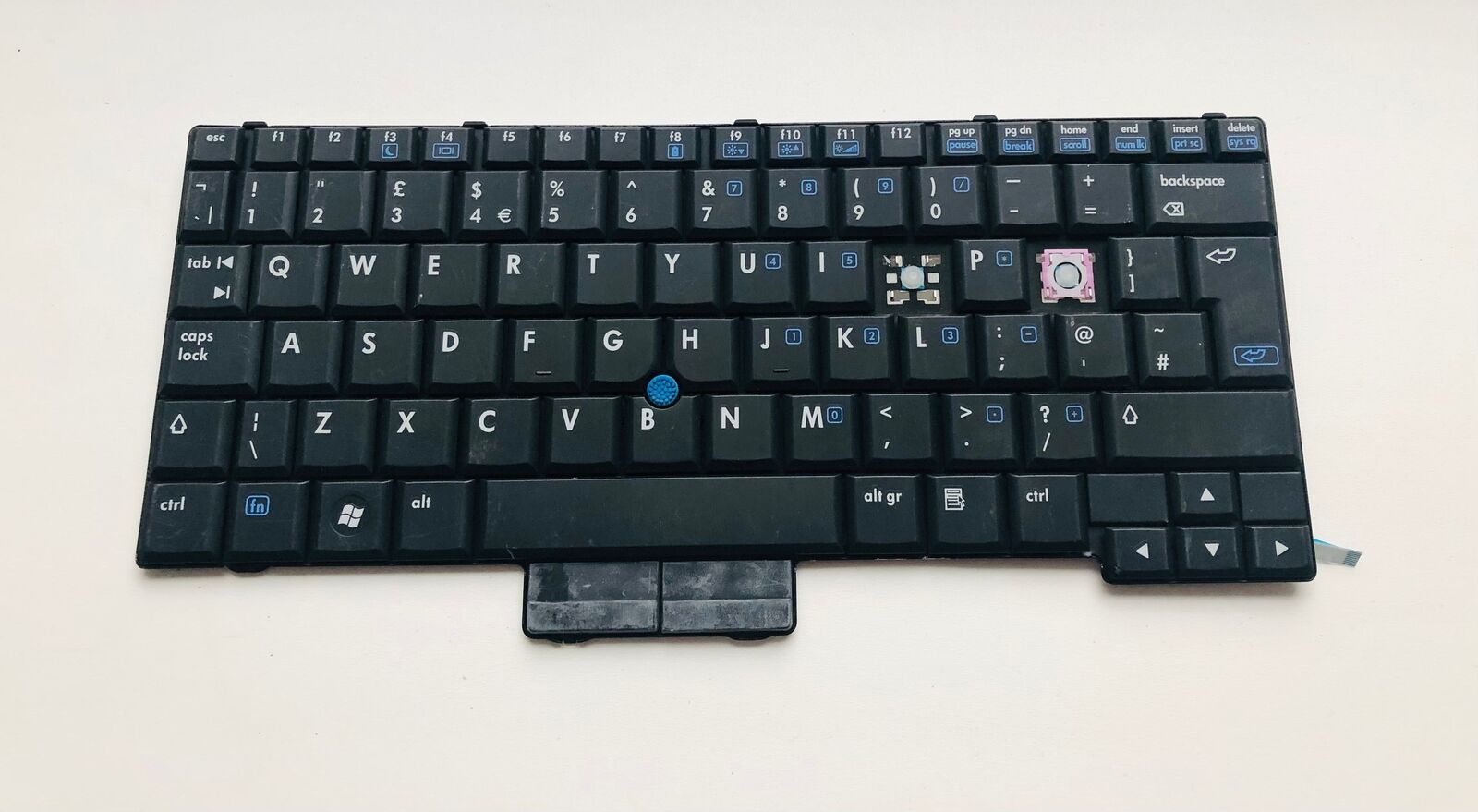 HP V6000 laptop keyboard 451748-B71 - for parts