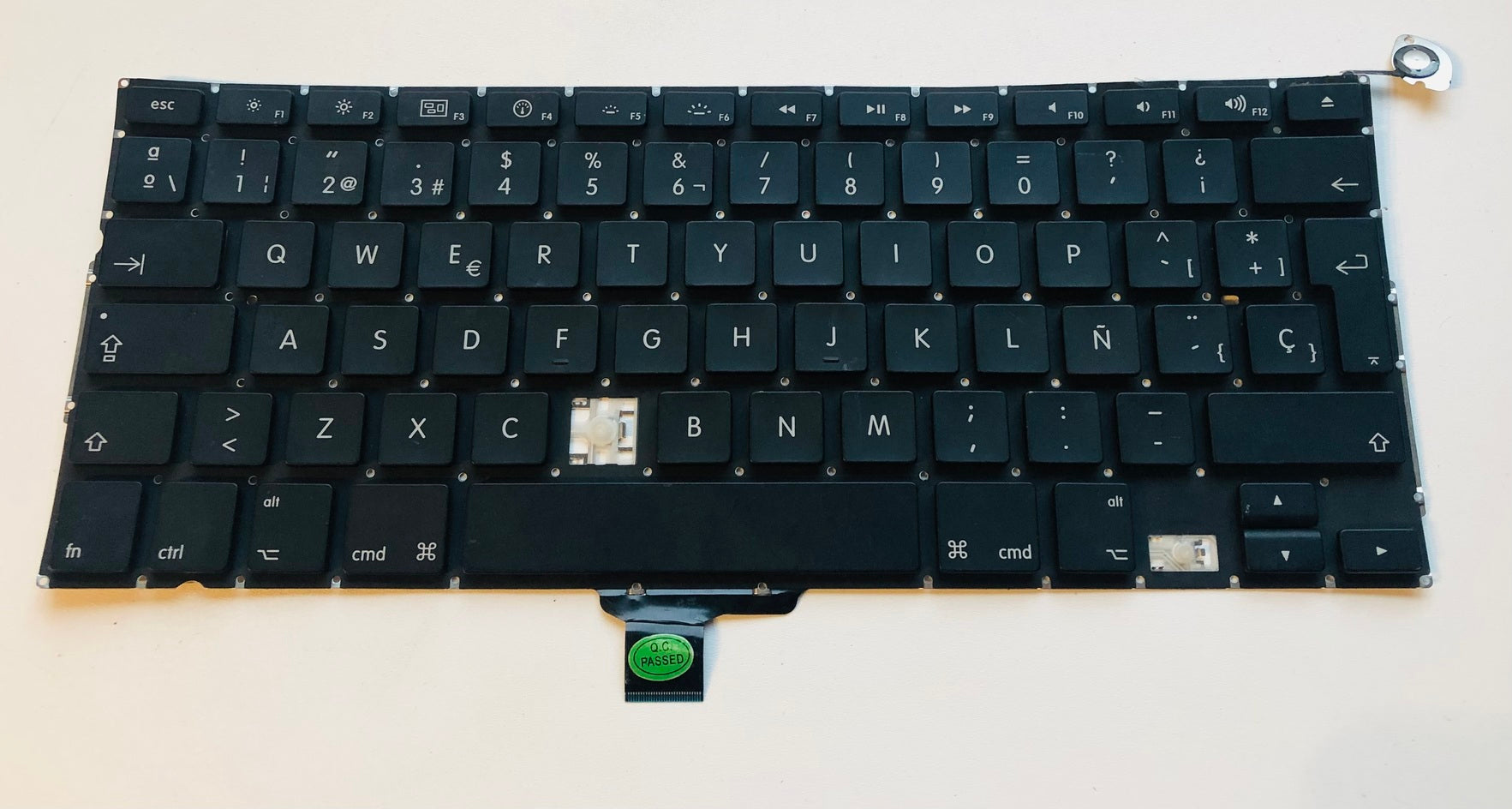 Apple A1278 laptop keyboard - for parts