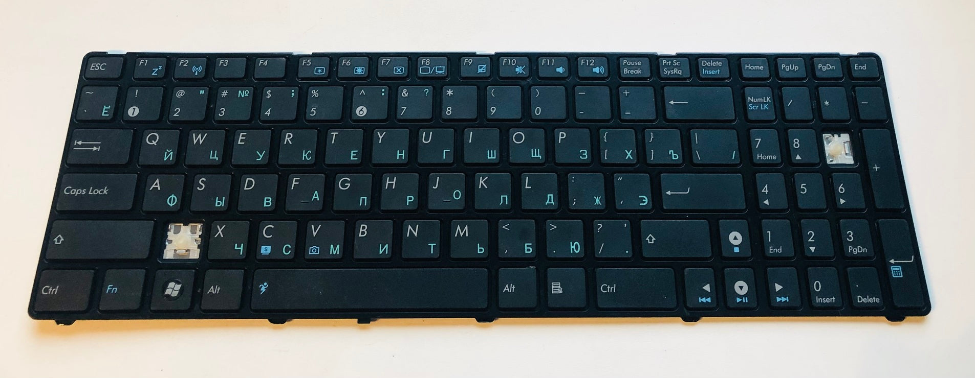 Asus G60 laptop keyboard NSK-UGC0R - for parts