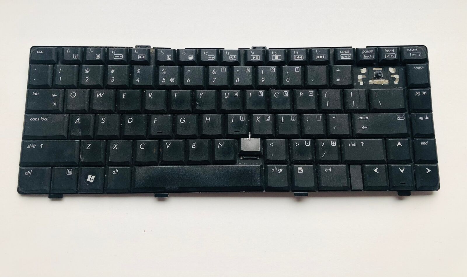 HP PAVILION DV6000 laptop keyboard 441427-B31 - for parts
